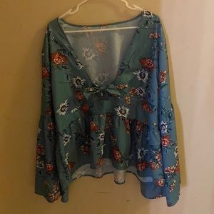 Floral bell sleeved top